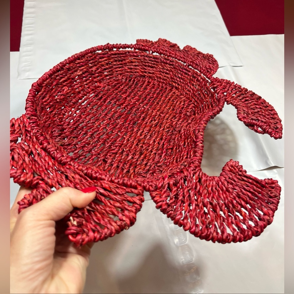 Crab RED Wicker SERVING BASKET Weaved Straw TRAY, 40 crab Napkins Ocean SET NEW - Picture 8 of 16